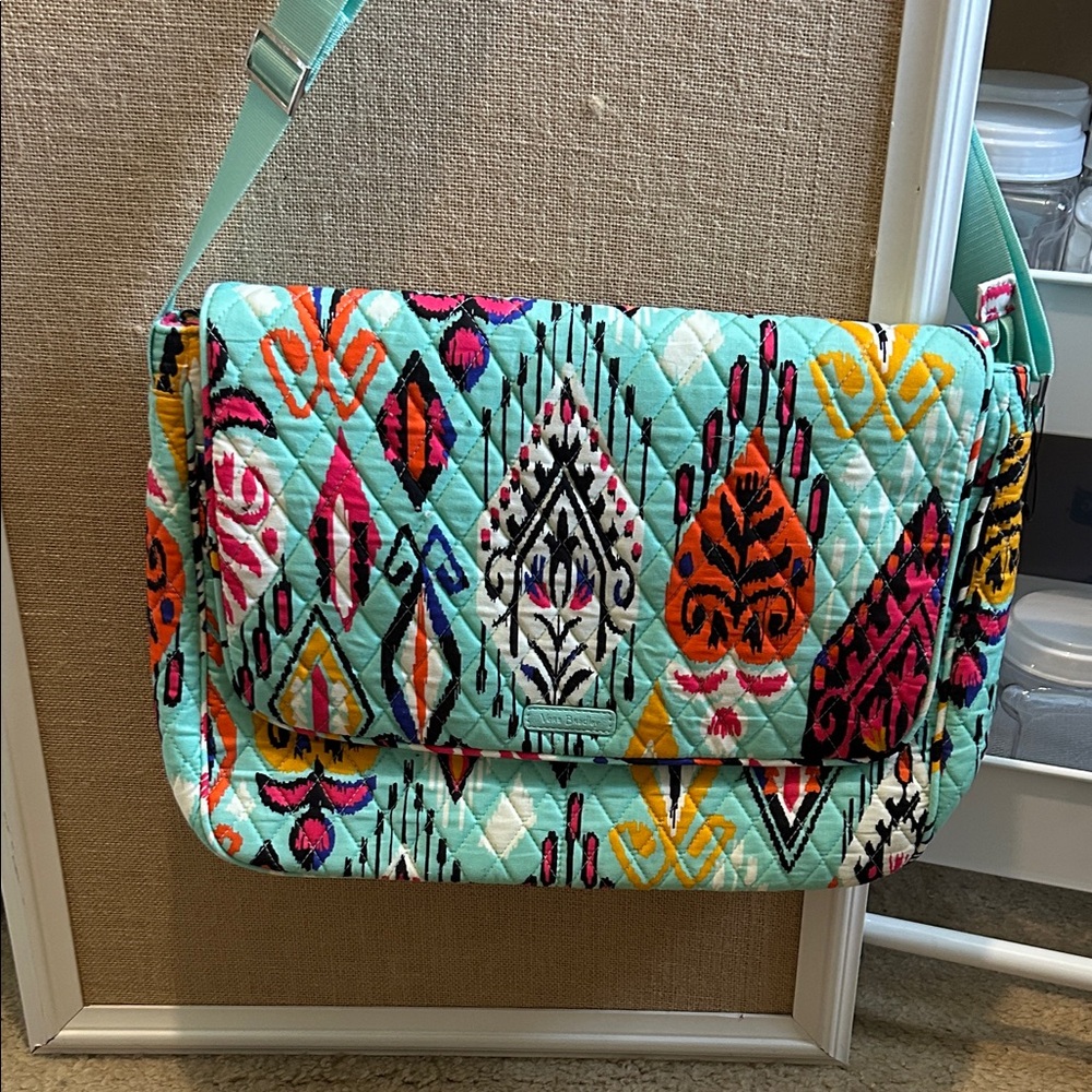 NWOT Vera Bradley Pueblo Laptop Messenger Bag